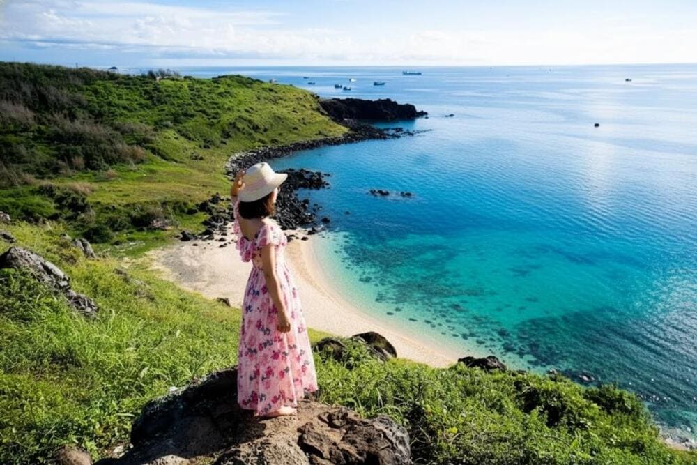 Đừng quên đến thăm Đảo Phú Quý trong chuyến du lịch miền Trung của bạn.